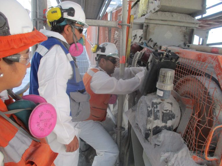 BBF Inspeccionando una Mina